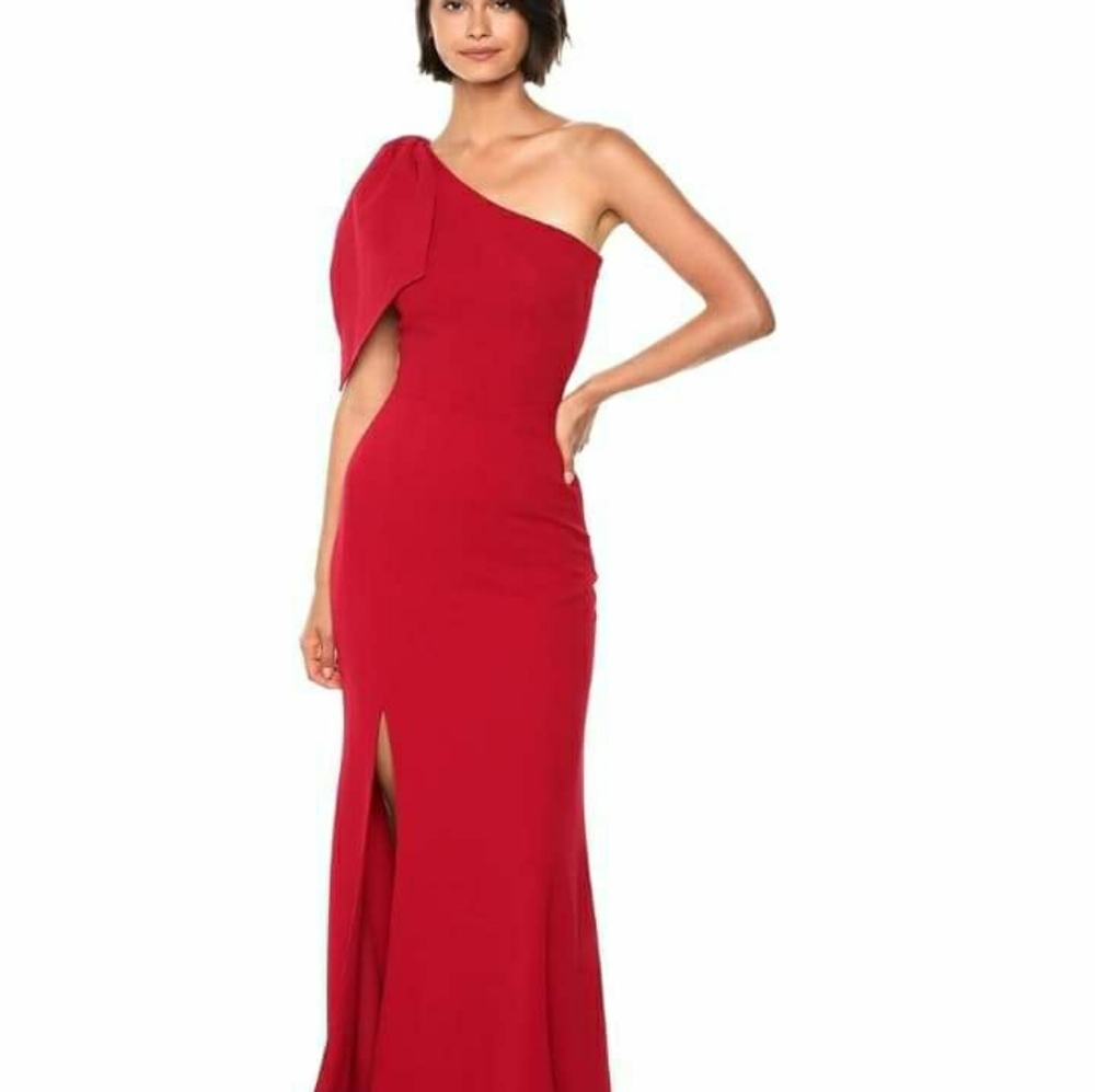 Dress the Population Women's Georgina One Shoulder